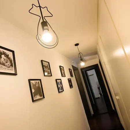 Piccoli Leoni Nocleg ze śniadaniem 3*