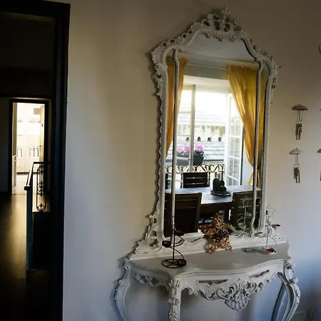 Piccoli Leoni לינה וארוחת בוקר 3*